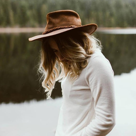 Minnetonka suede Parker floppy hat - Picture 6 of 6